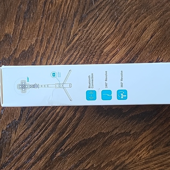 Bluetooth Selfie Stick - Picture 3 of 5